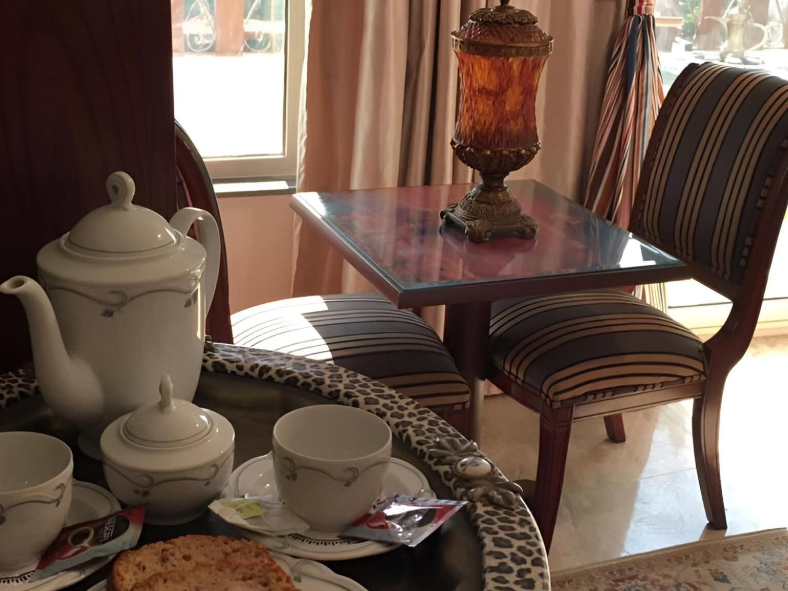 Kafret el-Gabal Flower Pyramids Inn מראה חיצוני תמונה