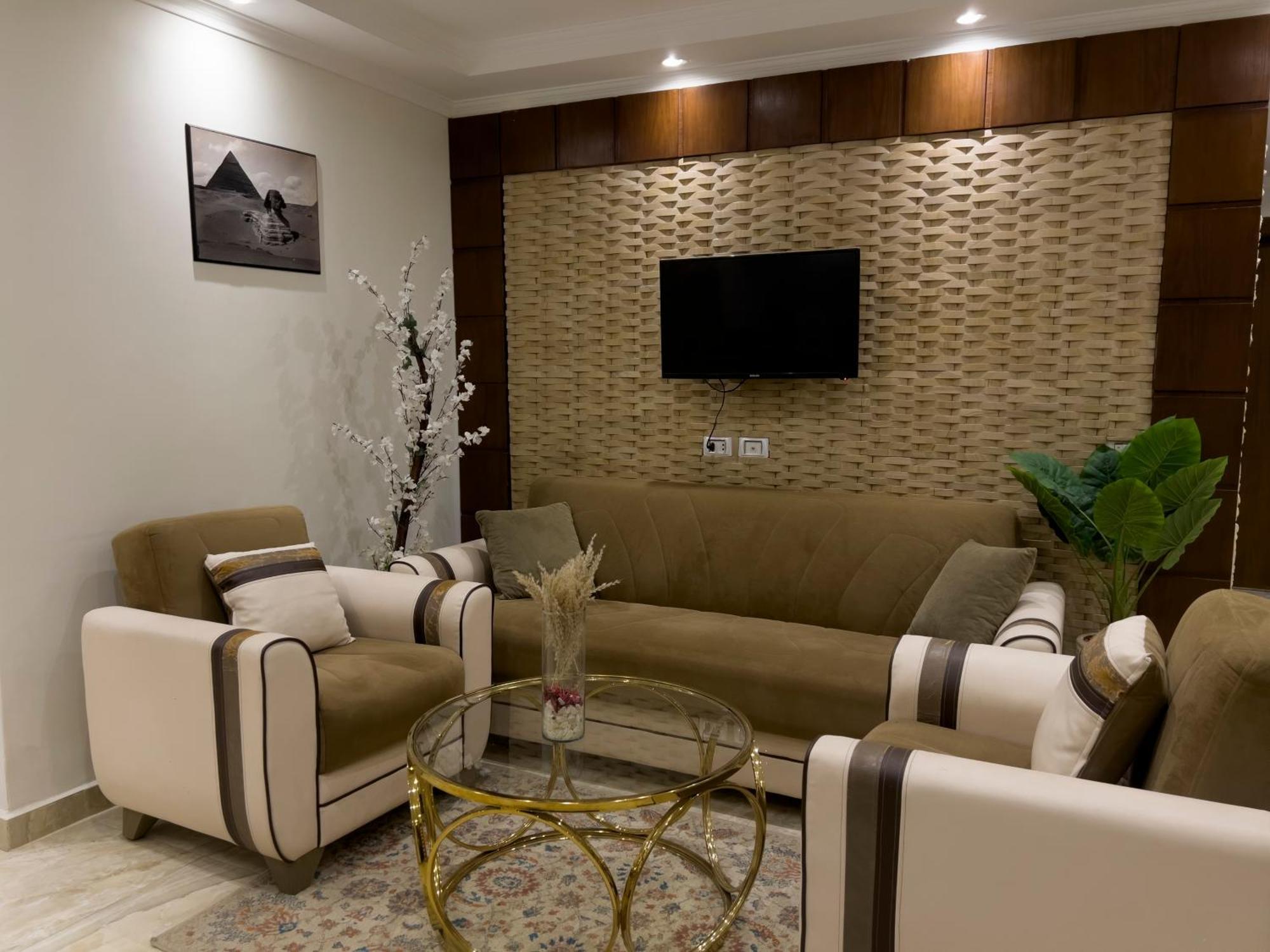 Kafret el-Gabal Flower Pyramids Inn מראה חיצוני תמונה
