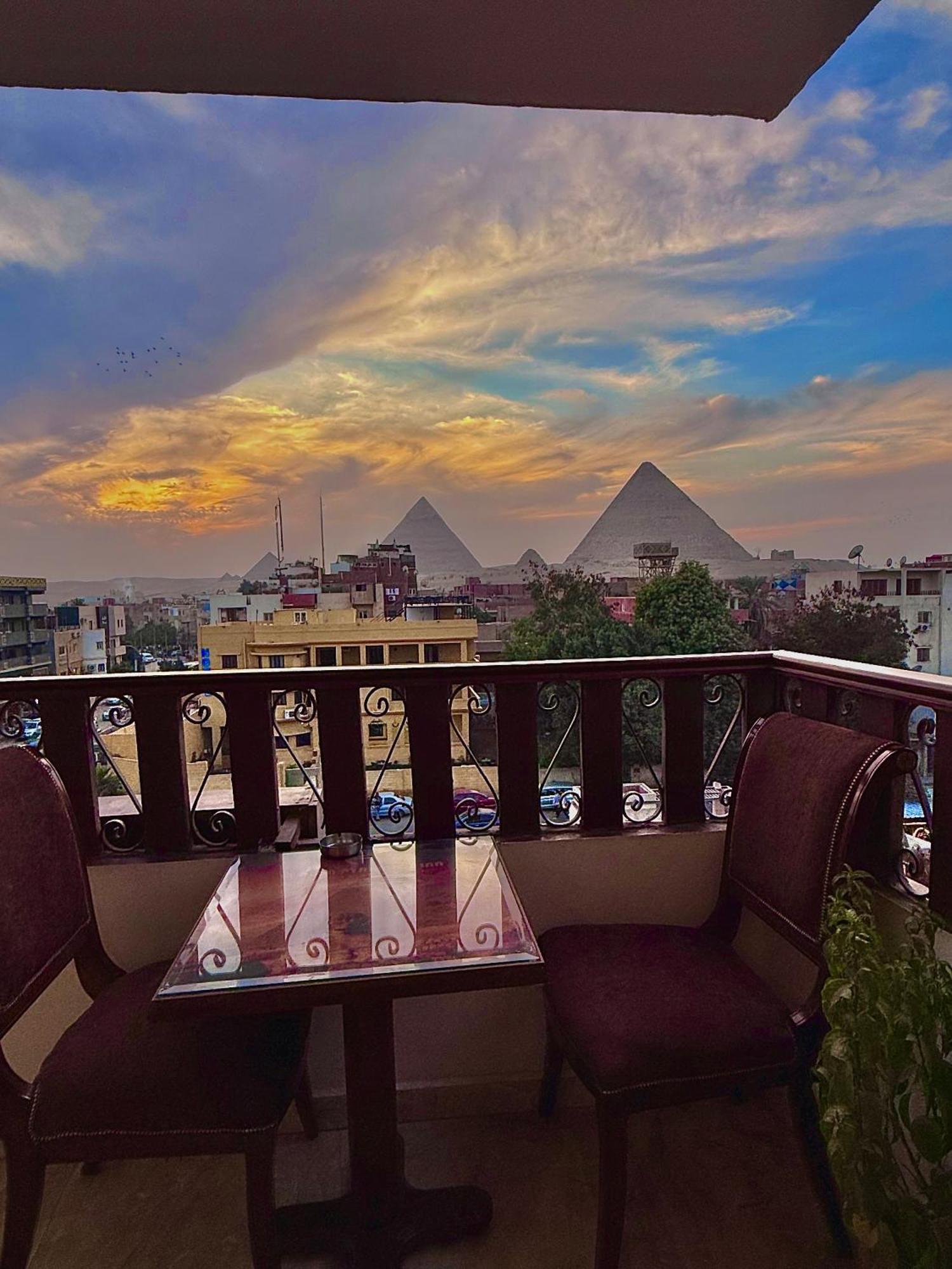 Kafret el-Gabal Flower Pyramids Inn מראה חיצוני תמונה